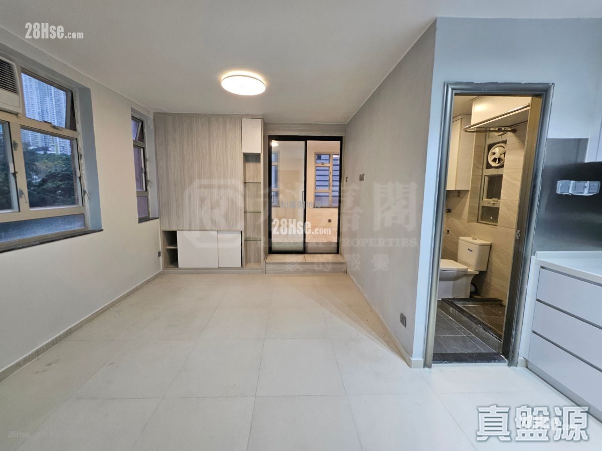 Amoy Gardens Sell 2 Bedrooms , 1 Bathroom 375 ft²