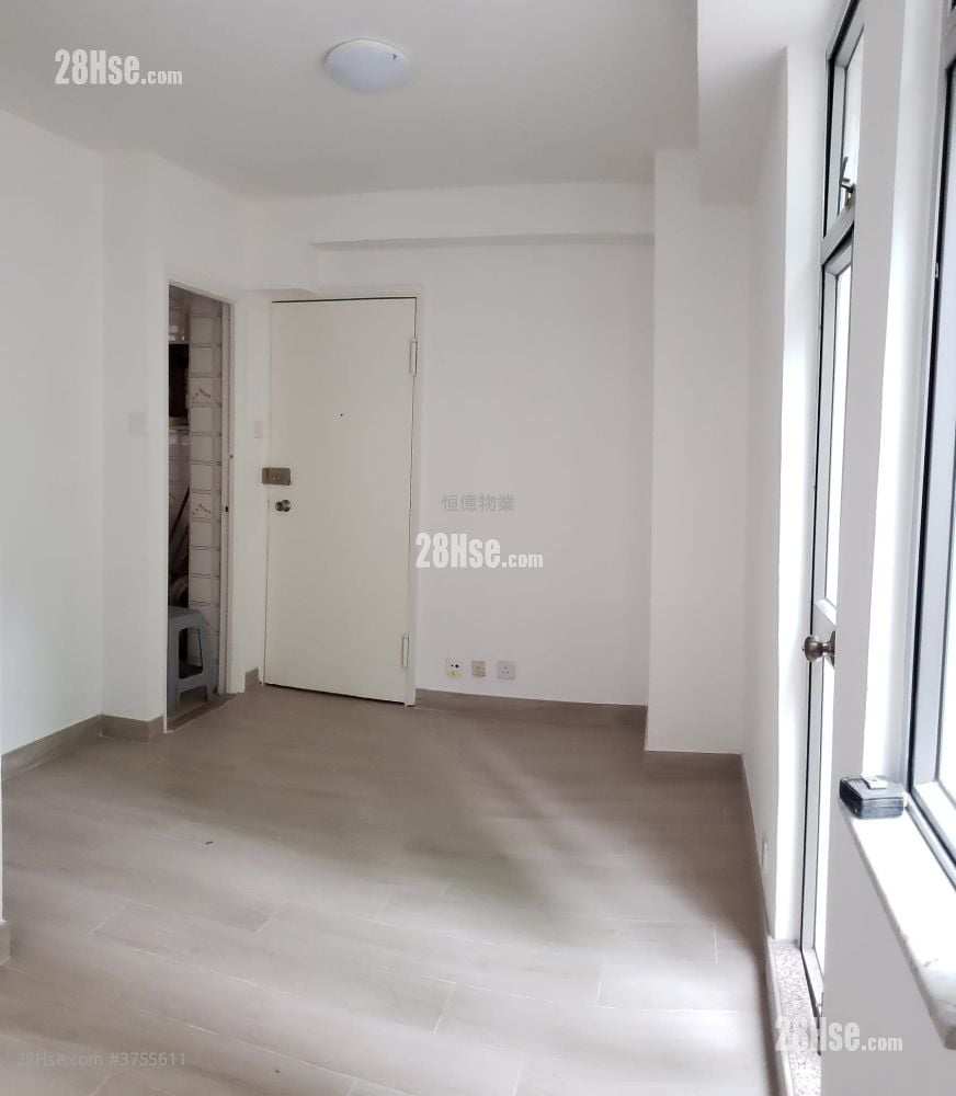 Evora Building Sell 1 Bedroom , 1 Bathroom 260 ft²