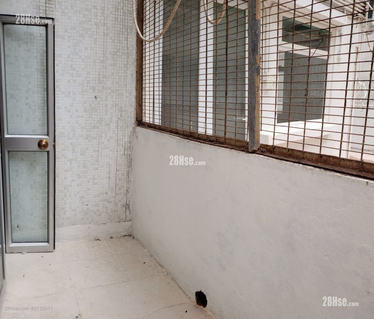 Evora Building Sell 1 Bedroom , 1 Bathroom 260 ft²