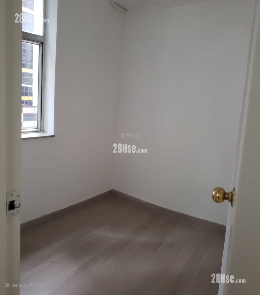 Evora Building Sell 1 Bedroom , 1 Bathroom 260 ft²