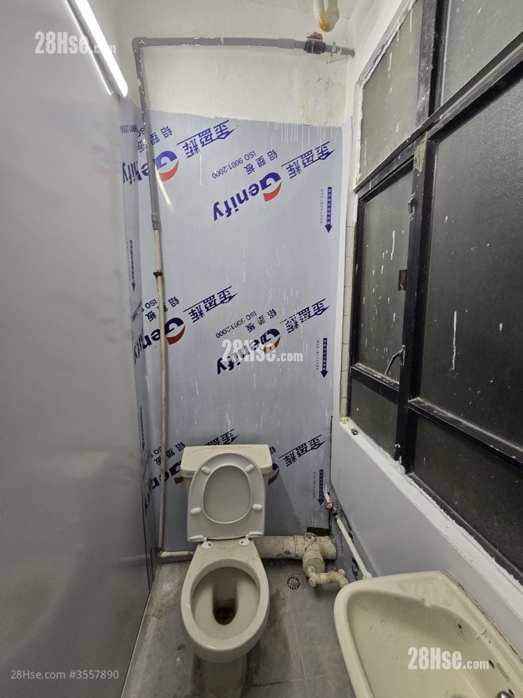 广基工厂大厦 租盘 1 房 , 1 厕所