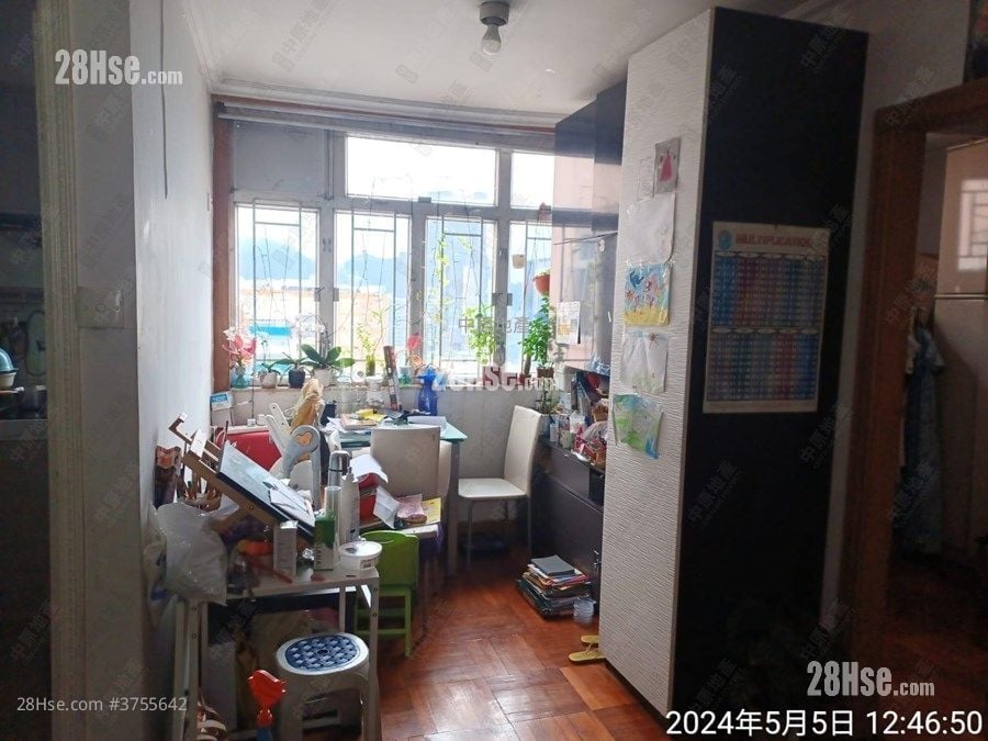 德福花园 售盘 2 房 517 平方尺