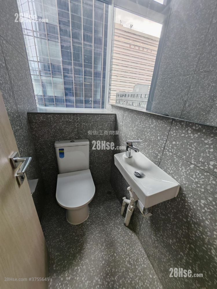 江博士中心 租盤 2 廁所
