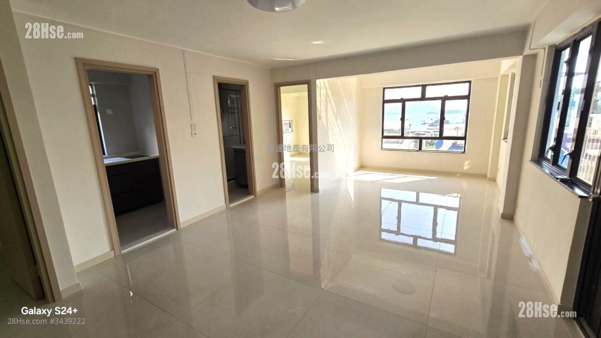 Village Sell 3 Bedrooms , 1 Bathroom 700 ft²