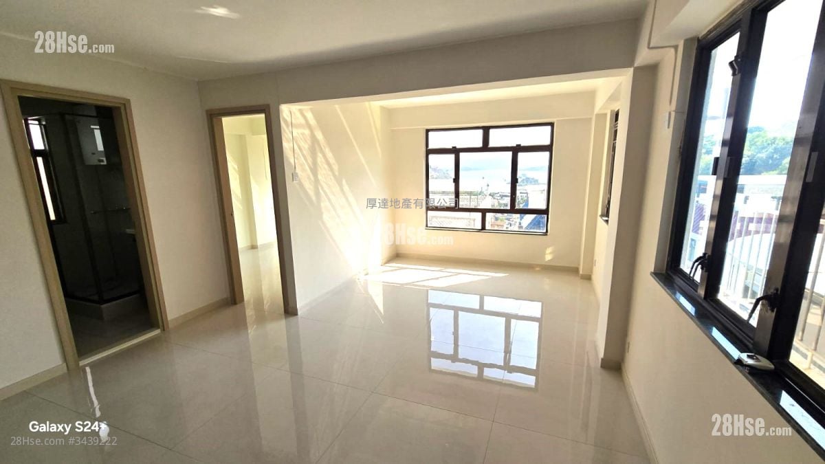 Village Sell 3 Bedrooms , 1 Bathroom 700 ft²