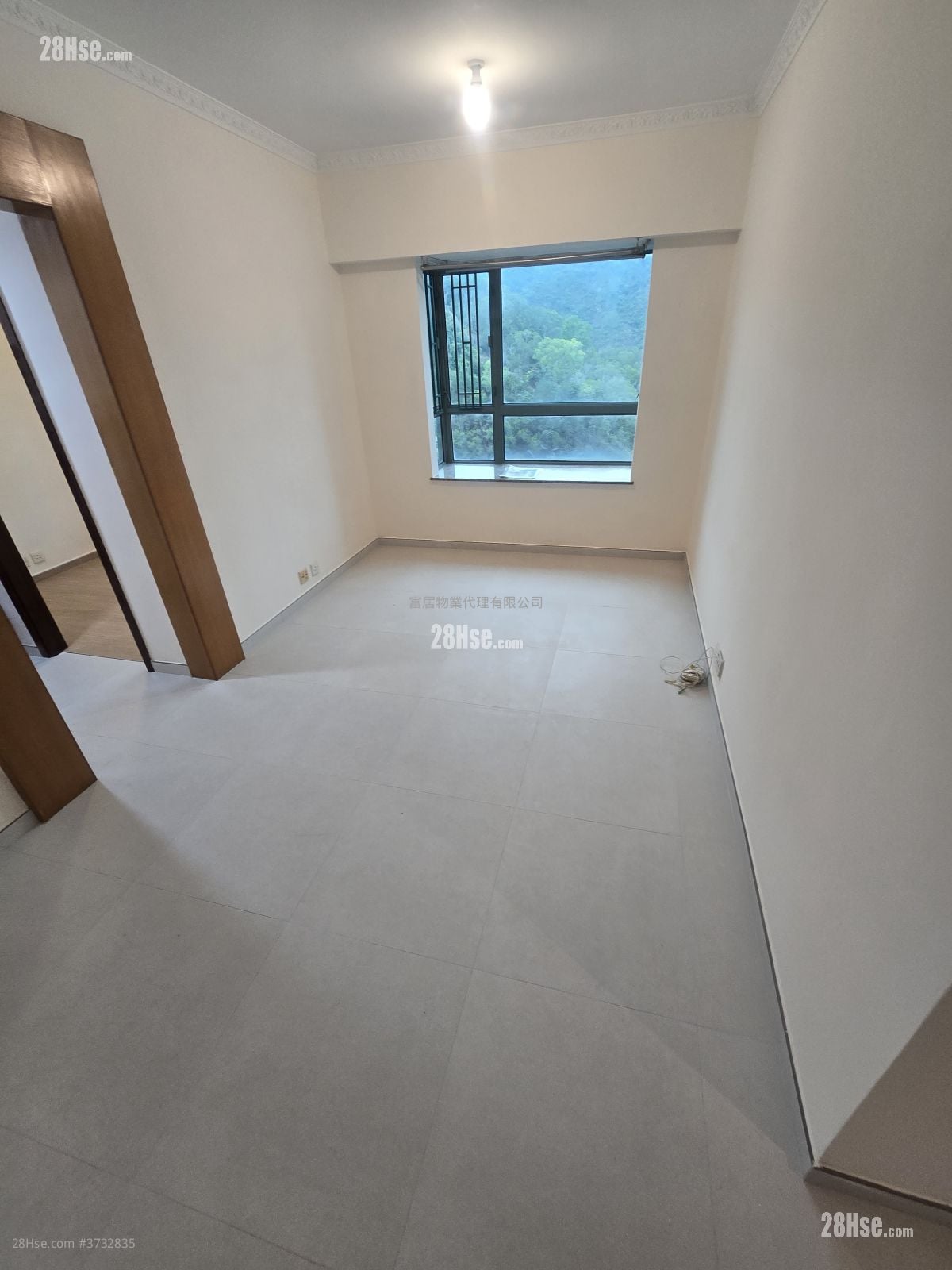 Sea Crest Villa Rental 2 Bedrooms , 1 Bathroom 484 ft²