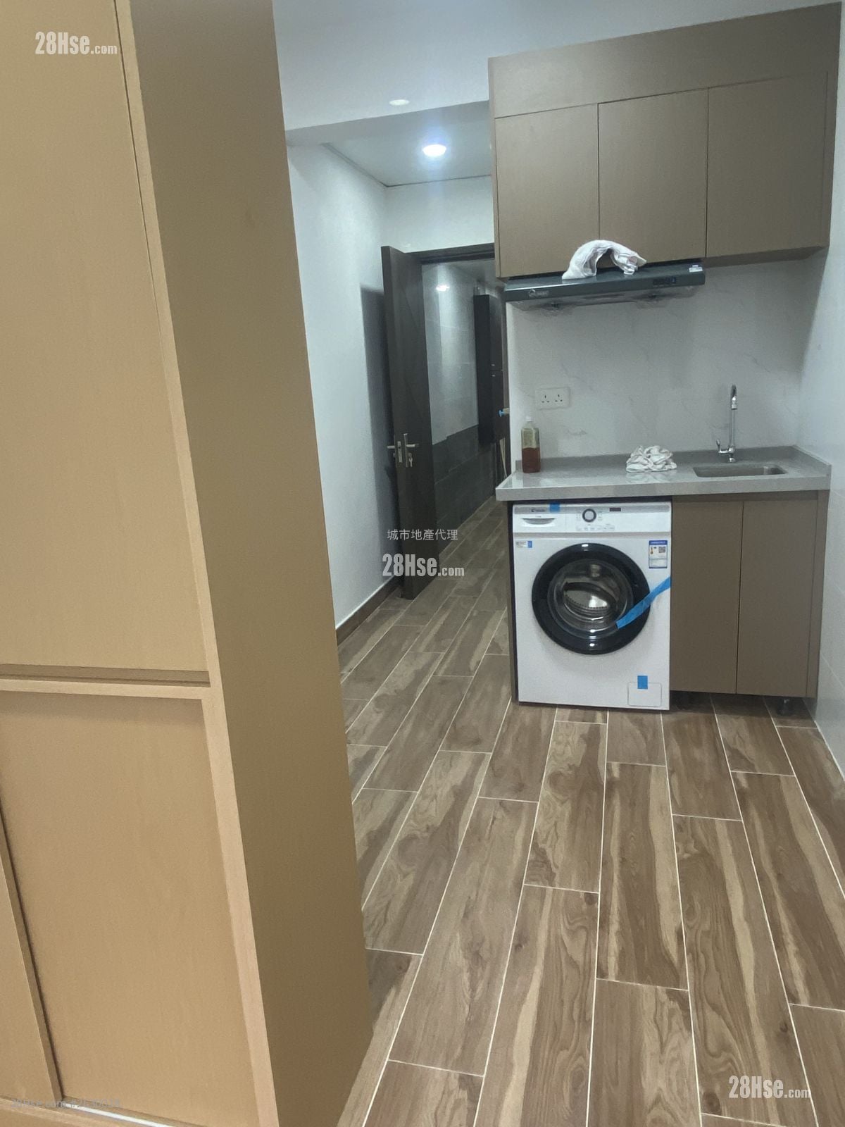 Tai Kok Tsui Building Rental 1 Bedroom , 1 Bathroom 160 ft²