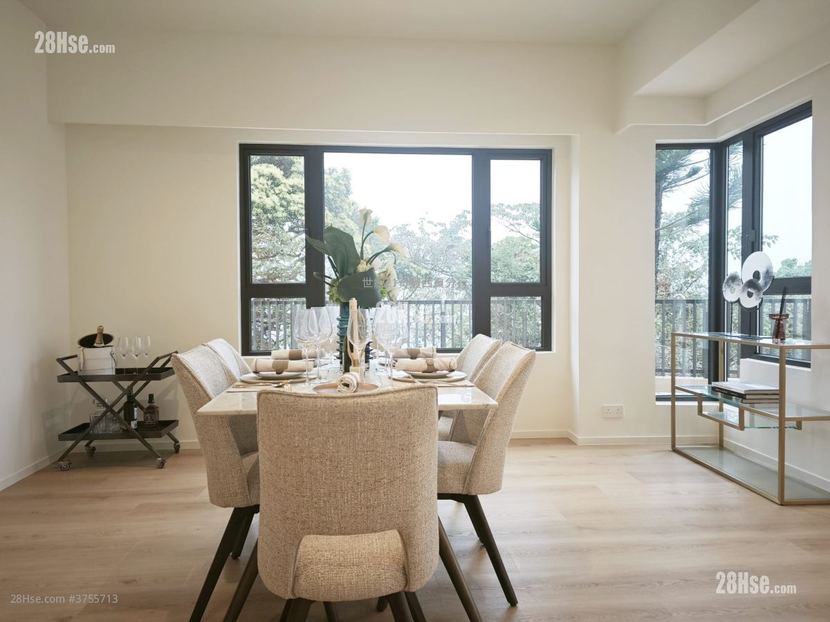 臨海別墅 租盤 4 房 , 3 浴室 2,111 平方呎