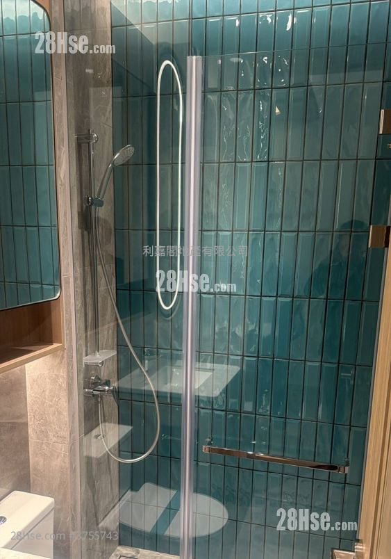 Hava Sell 1 Bedroom 286 ft²