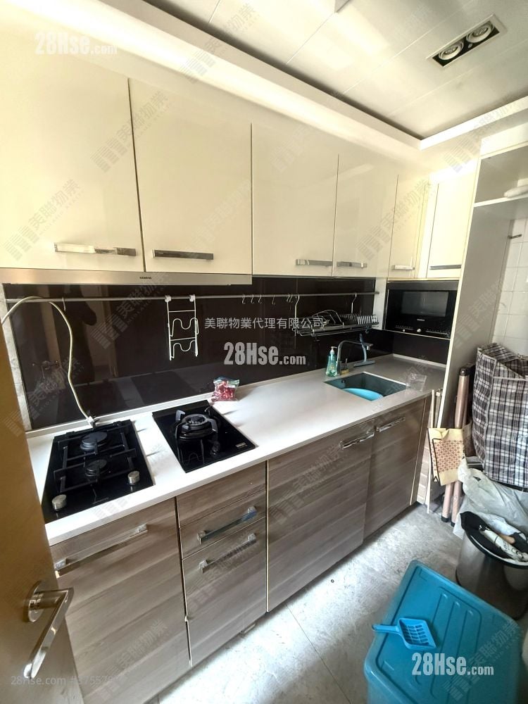 厨房: 天晋 售盘 3 房 648 平方尺