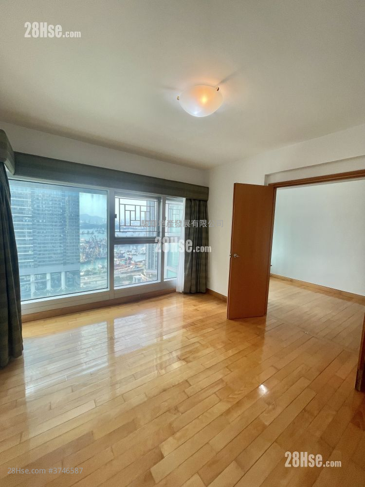 漾日居 租盤 4 房 , 3 浴室 2,011 平方呎