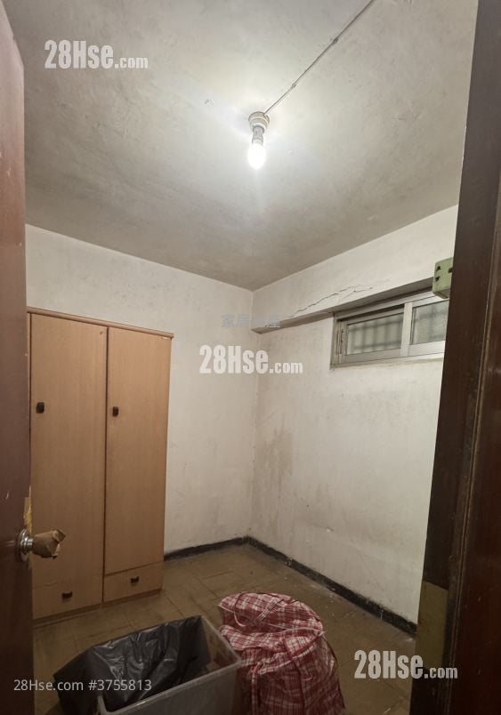 Tai Shun House Sell 498 ft²