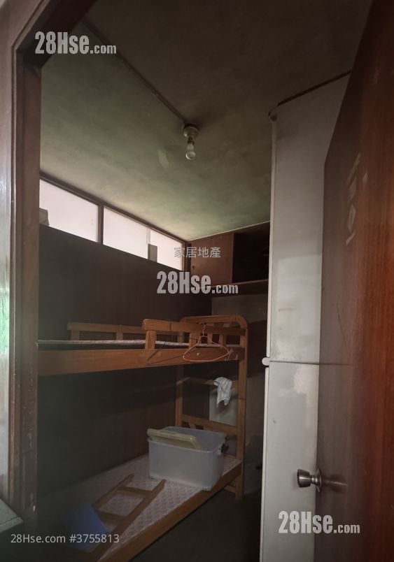 Tai Shun House Sell 498 ft²
