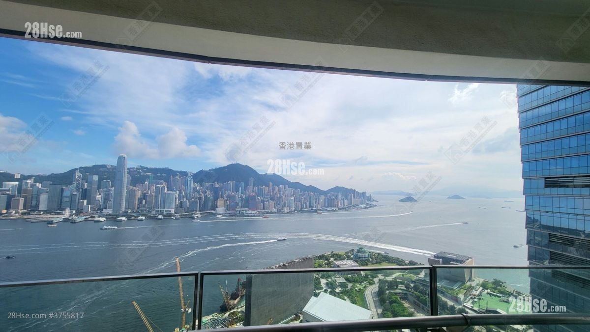 The Harbourside Sell 3 Bedrooms , 3 Bathrooms 1,108 ft²