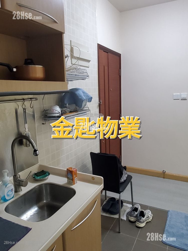 翠園大樓 售盤 5+ 房 , 2 浴室 589 平方呎