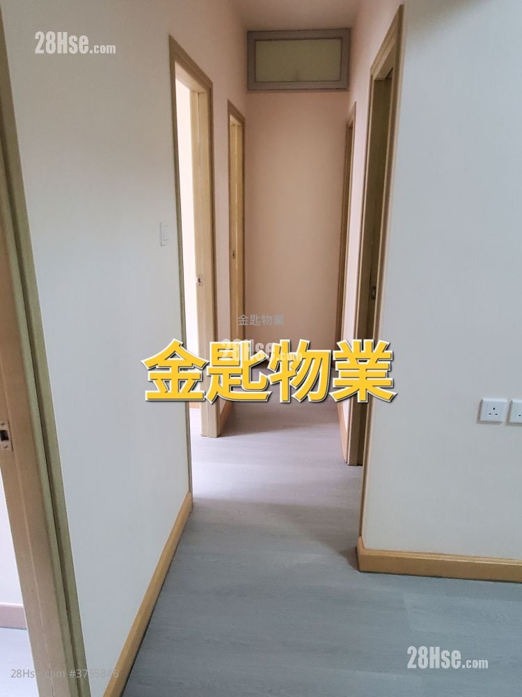 翠園大樓 售盤 5+ 房 , 2 浴室 589 平方呎