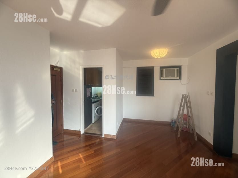 Cayman Rise Sell 2 Bedrooms 464 ft²