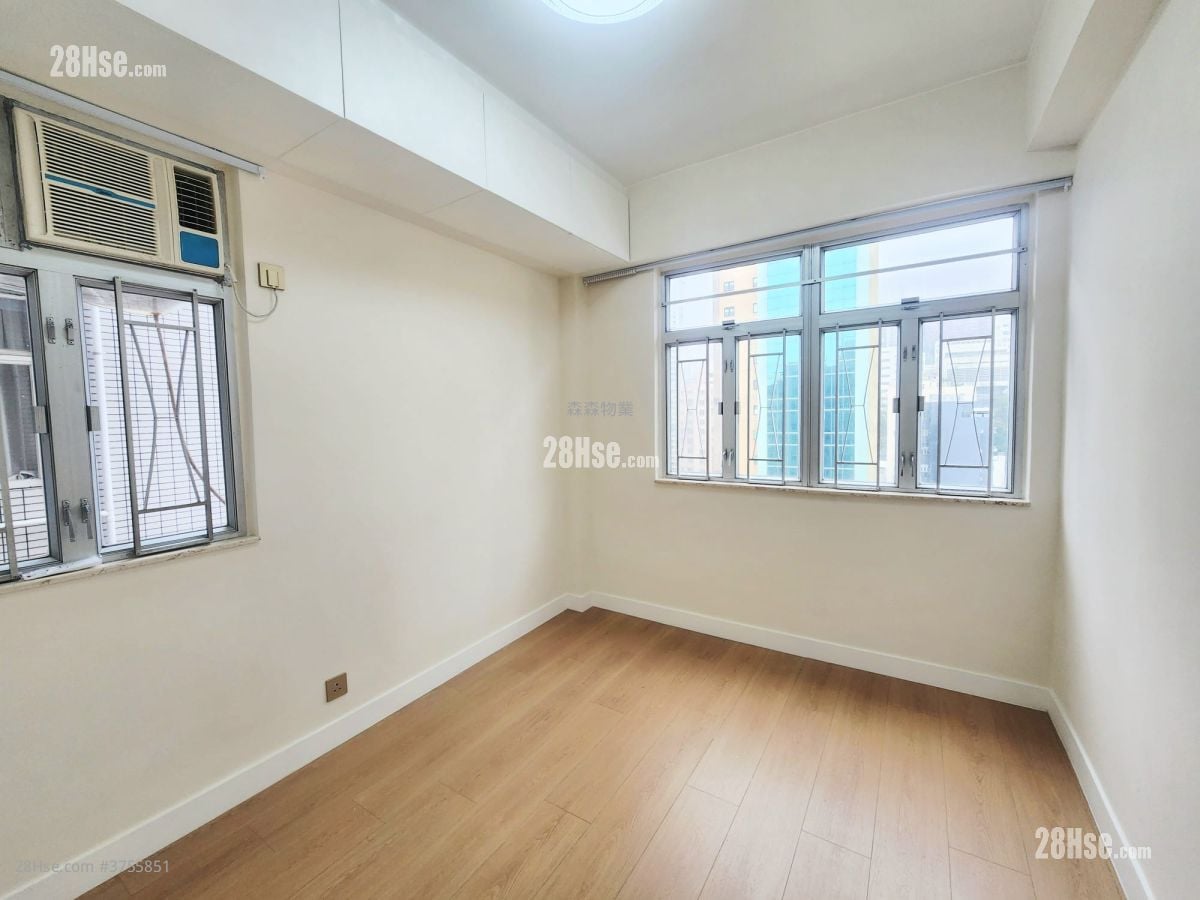 Mayson Garden Building Sell 2 Bedrooms , 1 Bathroom 440 ft²