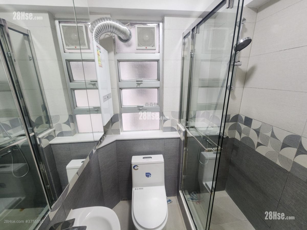 Mayson Garden Building Sell 2 Bedrooms , 1 Bathroom 440 ft²