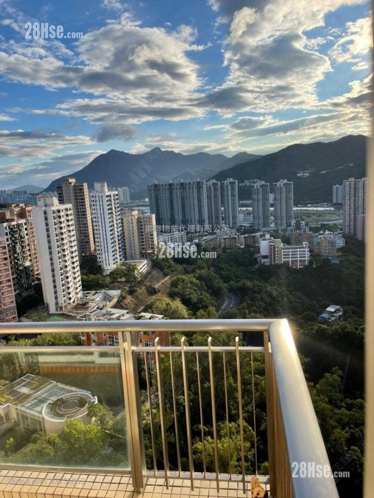 晉名峰 售盤 4 房 1,102 平方呎