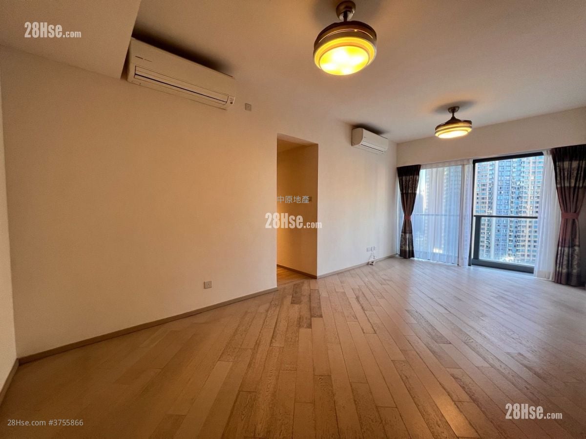 天晋 售盘 4 房 , 1 浴室 956 平方尺