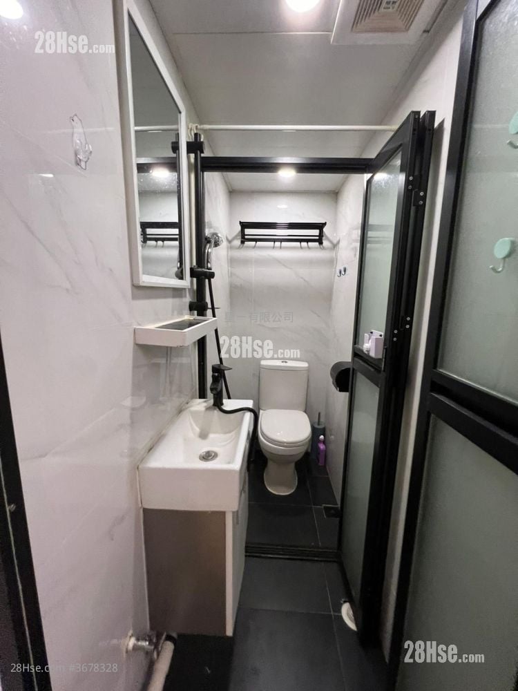 华登大厦 租盘 1 房 , 1 浴室 160 平方尺