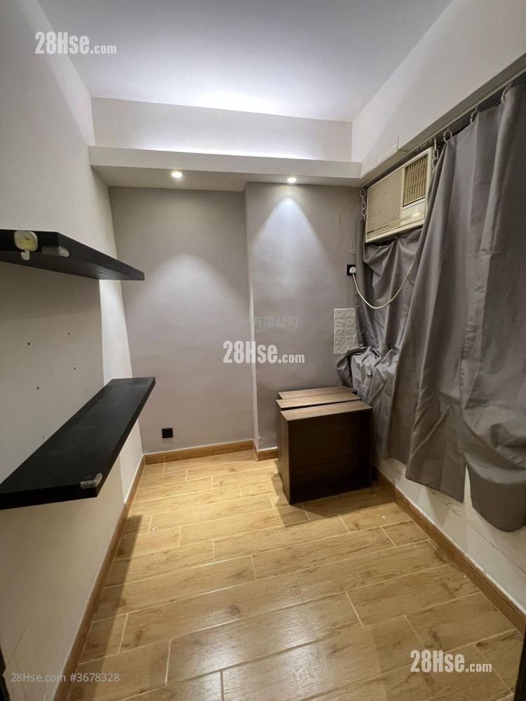 华登大厦 租盘 1 房 , 1 浴室 160 平方尺