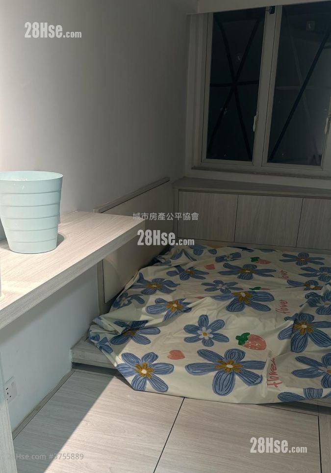 Oceanic Mansion Sell 2 Bedrooms , 2 Bathrooms 343 ft²