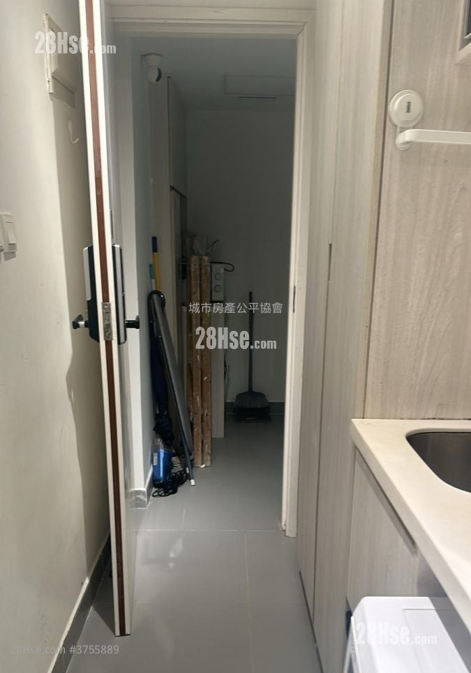 Oceanic Mansion Sell 2 Bedrooms , 2 Bathrooms 343 ft²