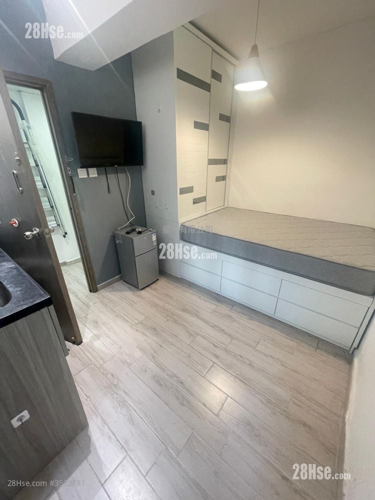 Long Kee Mansion Rental Studio , 1 Bathroom 150 ft²