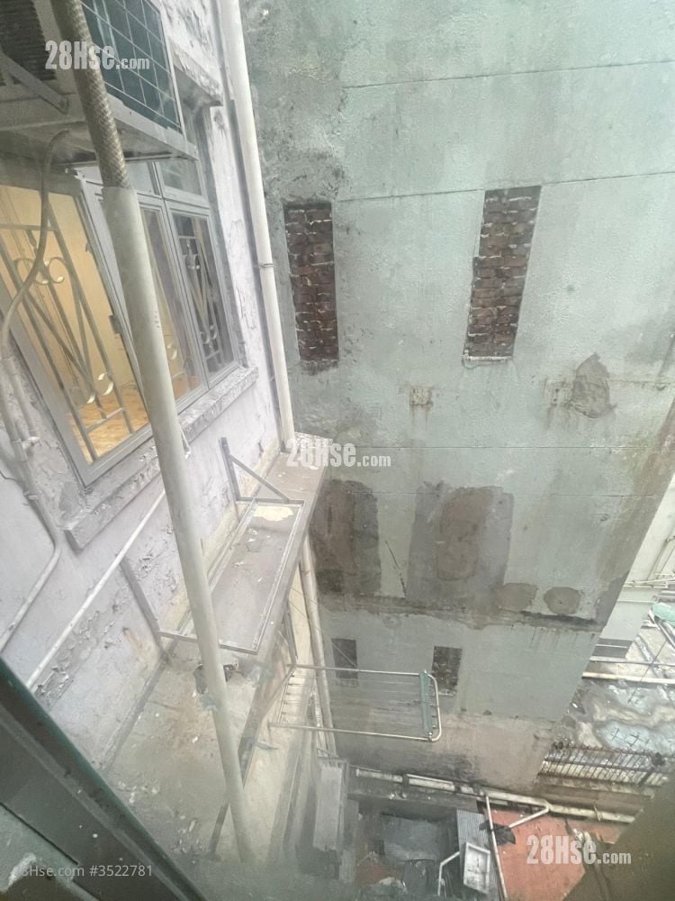 Long Kee Mansion Rental Studio , 1 Bathroom 150 ft²