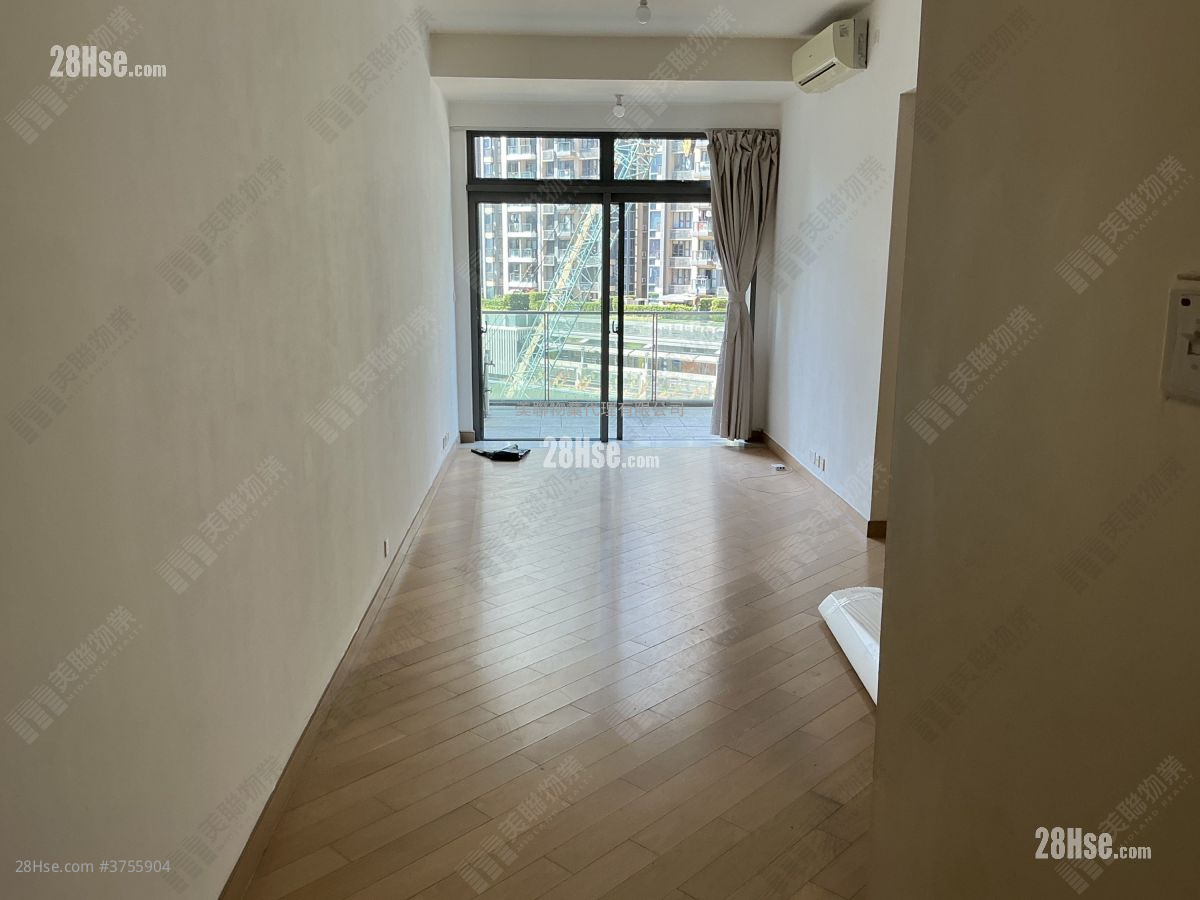 廳: 天晉 租盤 1,004 平方呎