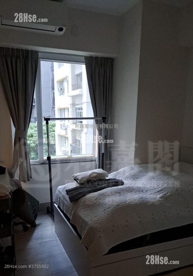 Comfort Gardens Sell 3 Bedrooms , 2 Bathrooms 1,003 ft²