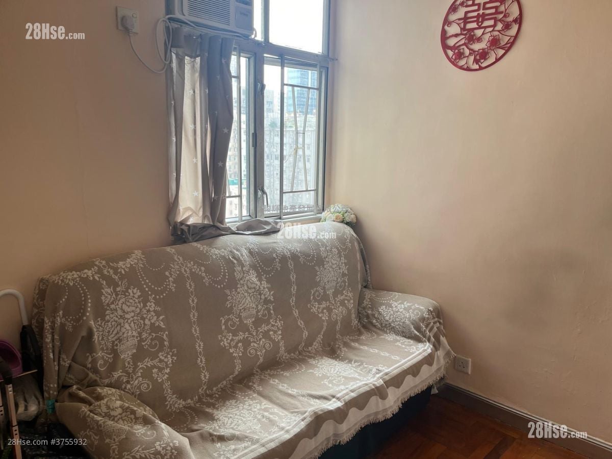 广兴大厦 售盘 1 房 , 1 浴室 239 平方尺