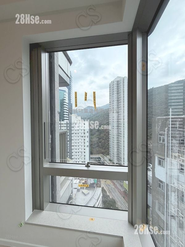 Finnie 租盤 1 房 , 1 浴室 245 平方呎