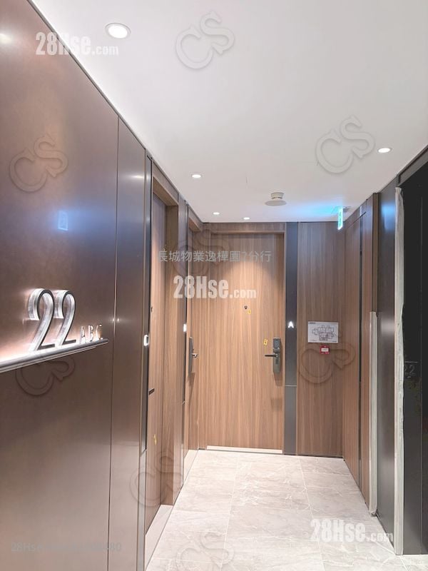 Finnie 租盤 1 房 , 1 浴室 245 平方呎