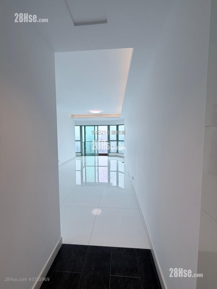 港景峰 售盤 3 房 , 2 浴室 785 平方呎