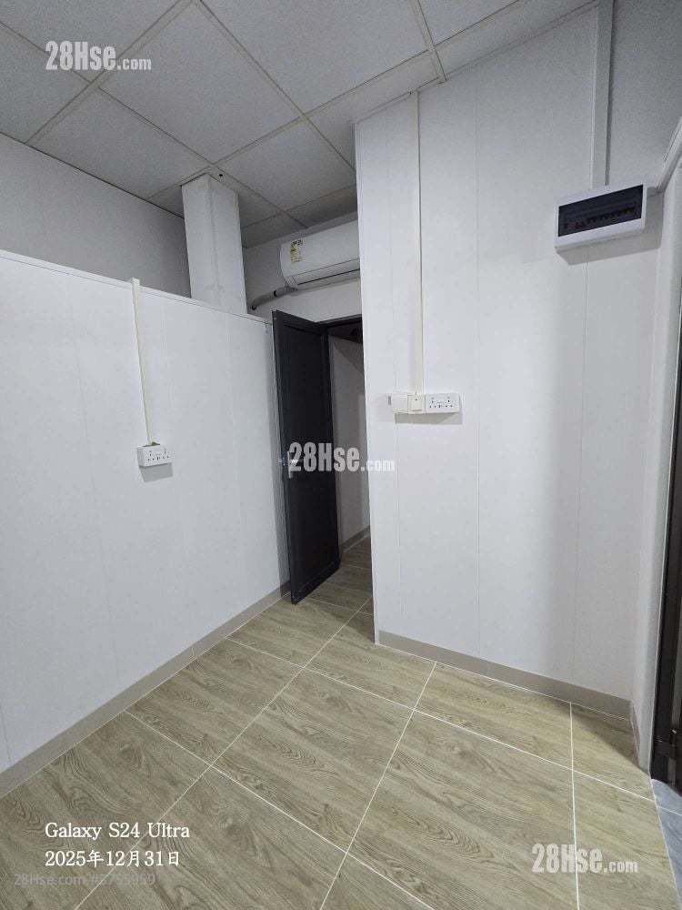 Village Rental Studio 100 ft²