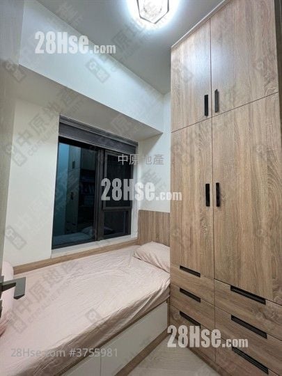 Wetland Seasons Park Sell 4 Bedrooms , 2 Bathrooms 663 ft²