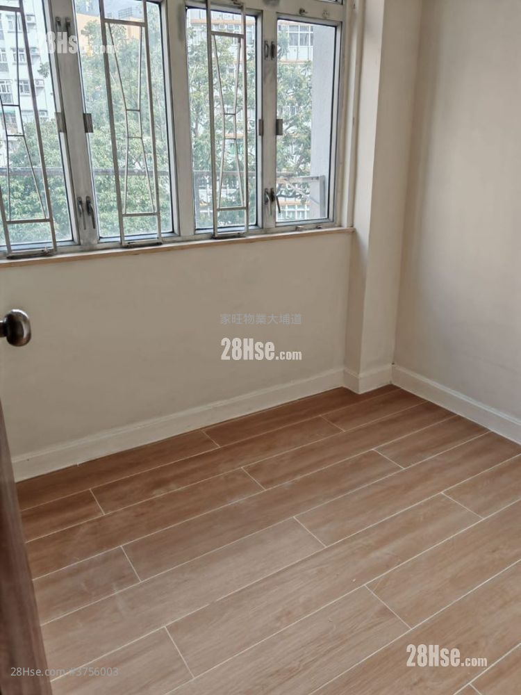 福昇大廈 售盤 1 房 , 1 浴室 207 平方呎