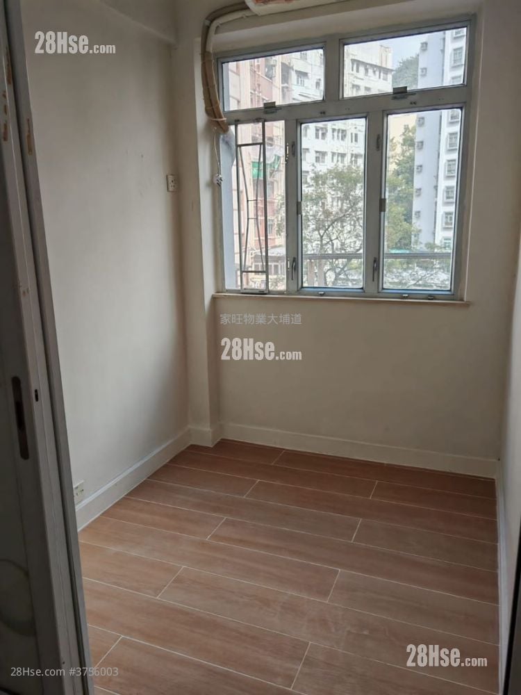 福昇大廈 售盤 1 房 , 1 浴室 207 平方呎