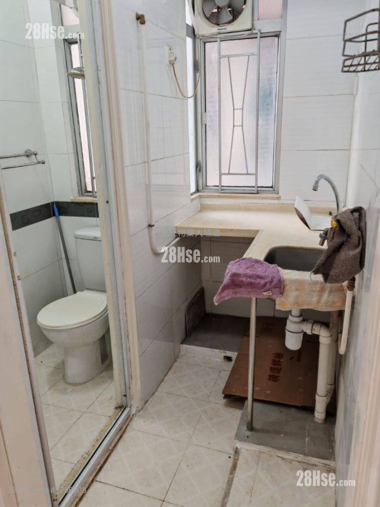 福昇大廈 售盤 1 房 , 1 浴室 207 平方呎