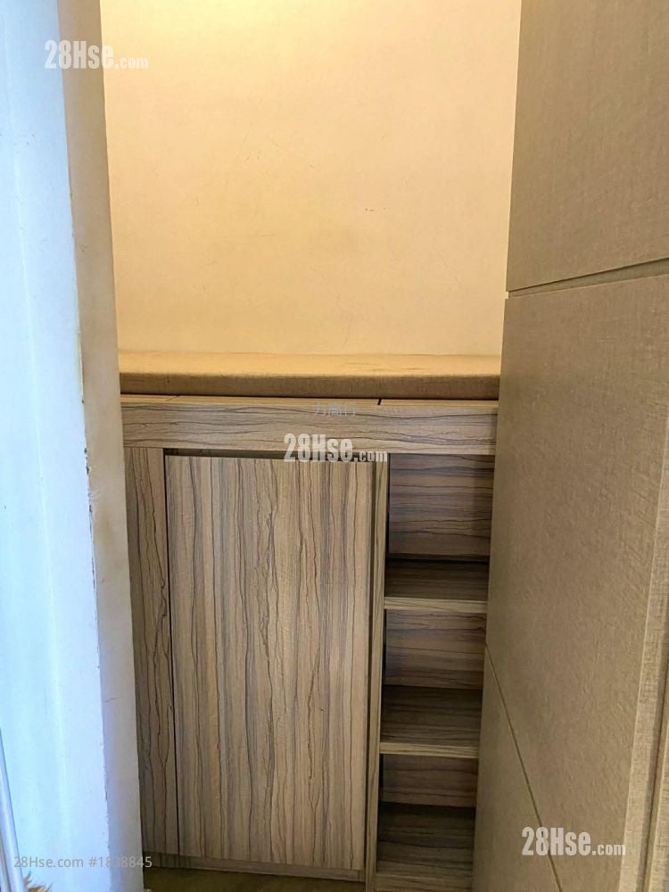 柏傲山 售盘 2 房 , 1 浴室 735 平方尺