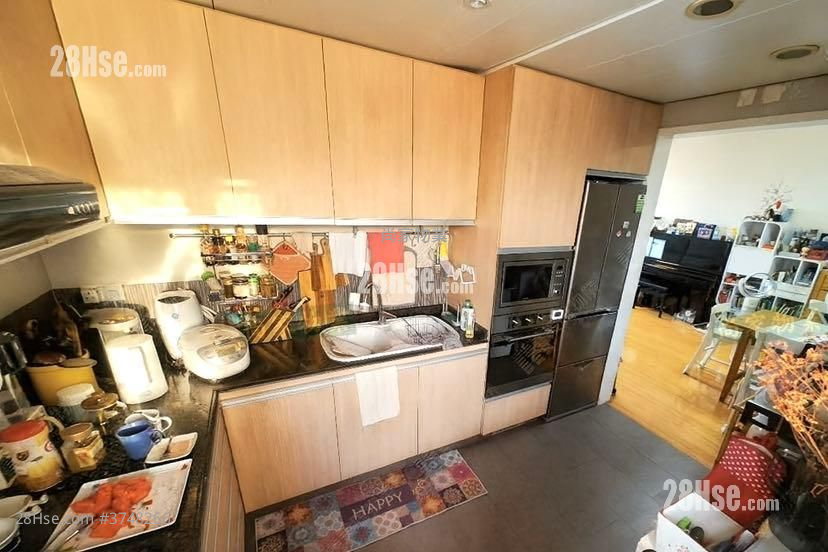 Recours La Serre Sell 4 Bedrooms , 3 Bathrooms 854 ft²