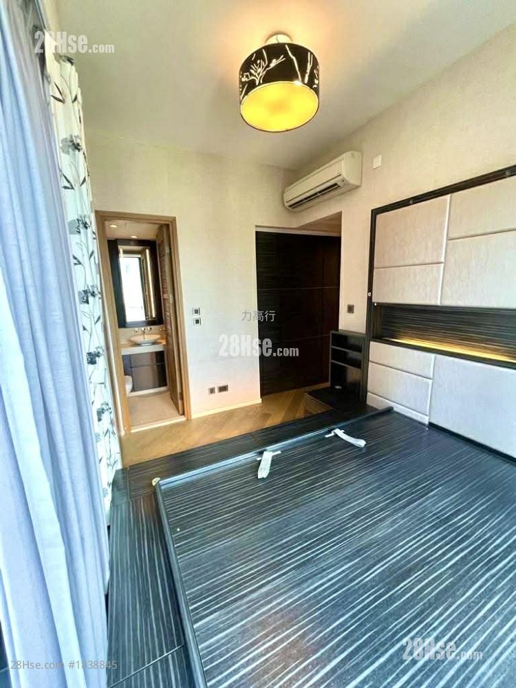 柏傲山 售盘 2 房 , 1 浴室 735 平方尺