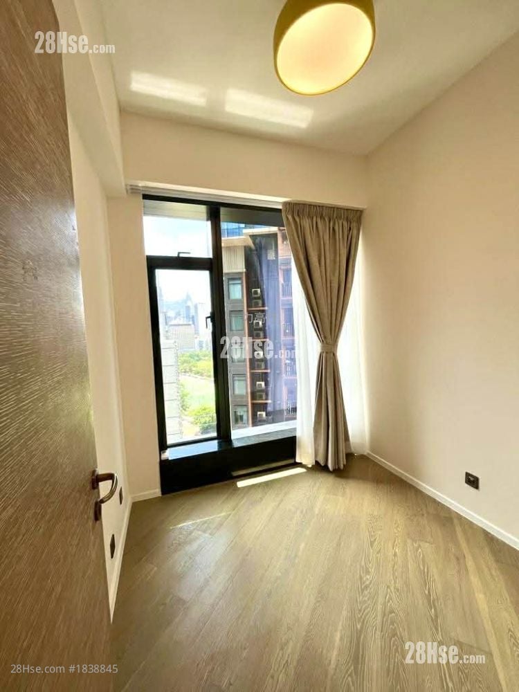 柏傲山 售盘 2 房 , 1 浴室 735 平方尺