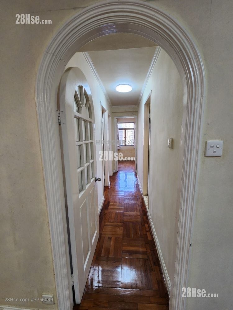 富泽花园 售盘 3 房 , 2 浴室 652 平方尺