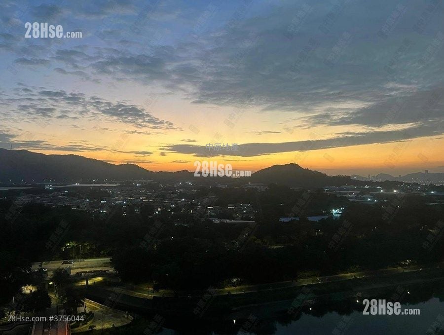 Tin Oi Court Sell 3 Bedrooms , 1 Bathroom 606 ft²