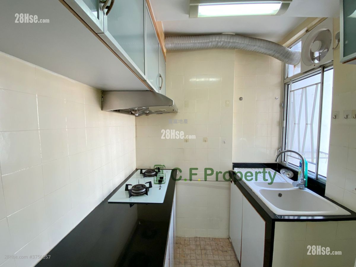 新葵芳花園 租盤 2 房 , 1 浴室 400 平方呎