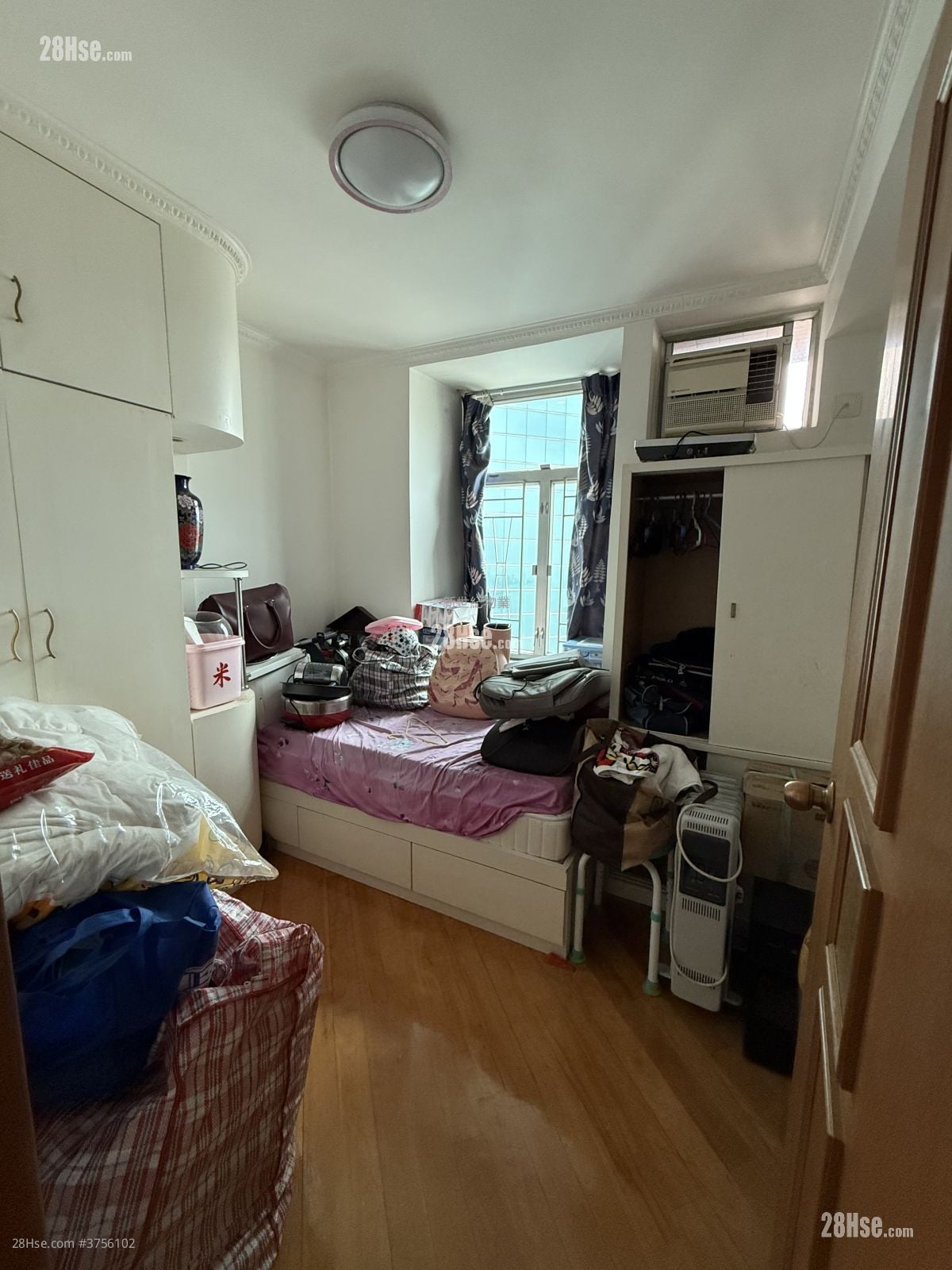 海峯園 售盤 2 房 620 平方呎